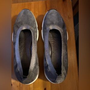 Cute Johnston and Murphy grey suede shoes